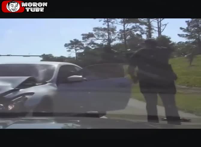 Video: Serial failures during the arrest of a fugitive
